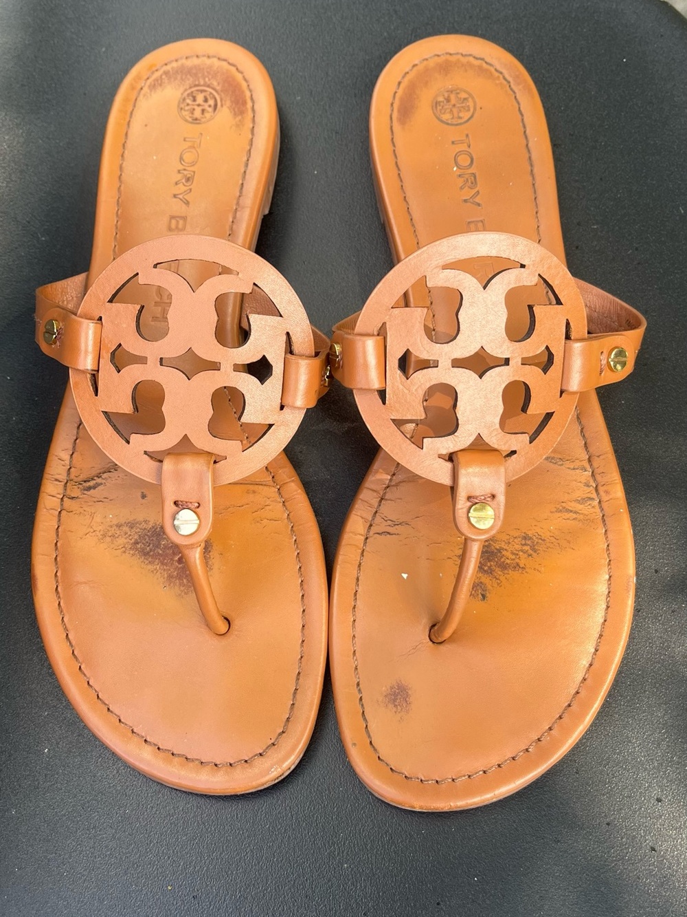 Tory Burch Miller Thong Sandals in the classic "Vintage Vachetta" size 10.5